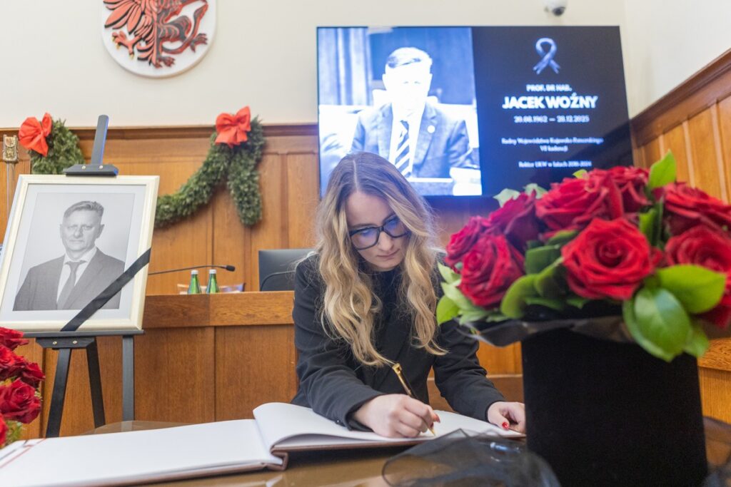 Farewell to Prof. Jacek Woźny, photo by Mikołaj Kuras for the UMWKP