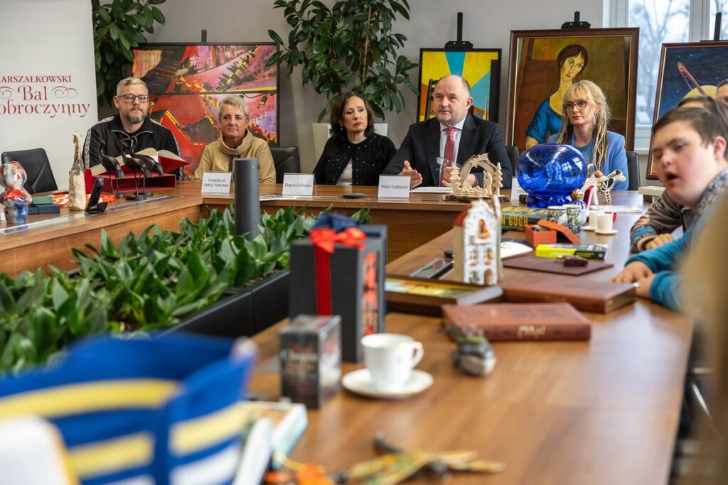 XIV Marszałkowski Bal Dobroczynny, fot. Szymon Zdziebło/tarantoga.pl dla UMWKP