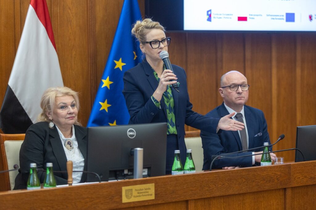 Presentation of FEdKP agreements, photo by Mikołaj Kuras for the UMWKP