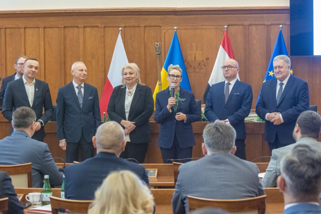 Presentation of FEdKP agreements, photo by Mikołaj Kuras for the UMWKP