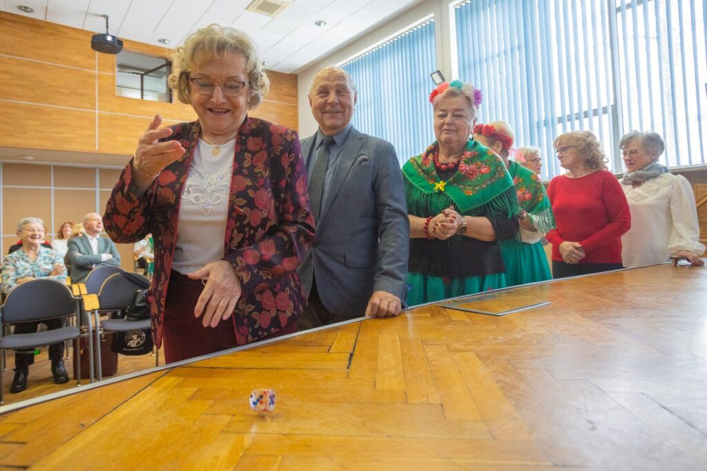 Uroczystość z okazji Dnia Babci i Dnia Dziadka. Fot. Mikołaj Kuras dla UMWKP