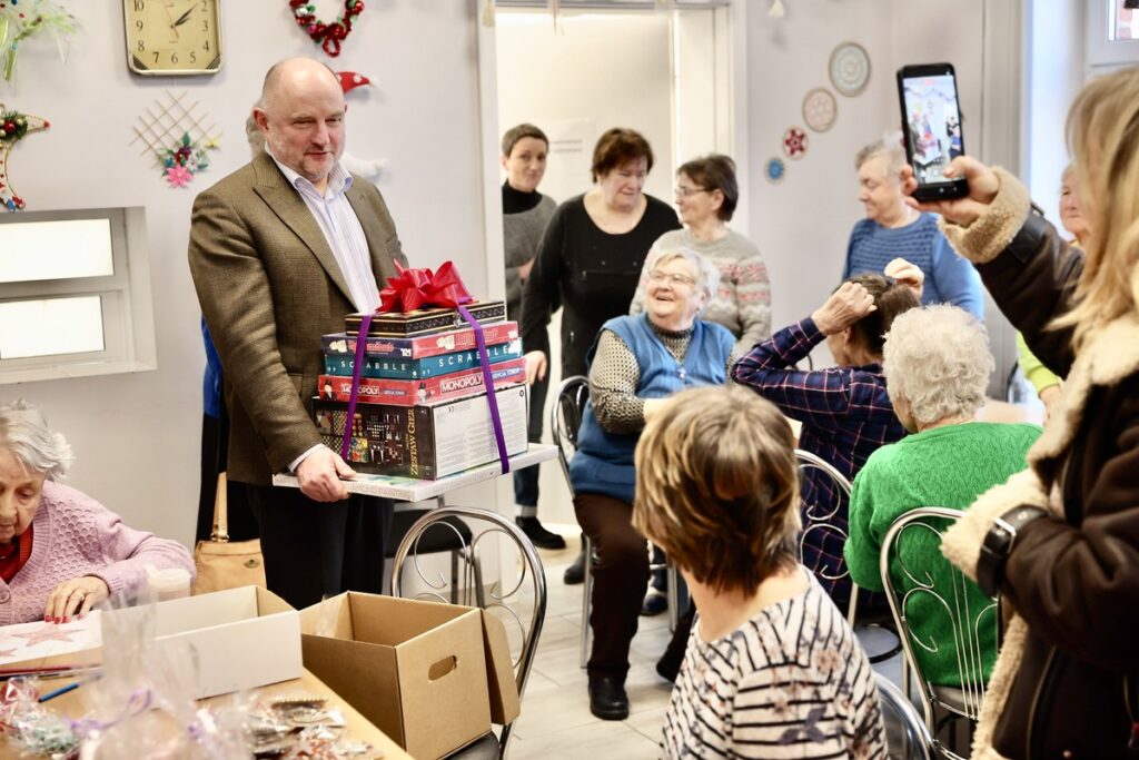 Visit to the Day Care Home in Biskupice, photo by Andrzej Goiński/UMWKP