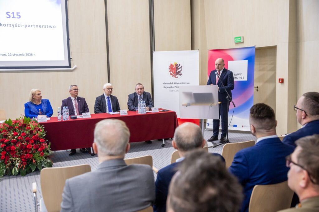 Konferencja ws. budowy drogi S15, fot. Andrzej Goiński/UMWKP