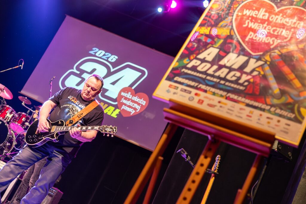 The Grand Finale of the Great Orchestra of Christmas Charity in Inowrocław: photo by Szymon Zdziebło/tarantoga.pl for the UMWKP