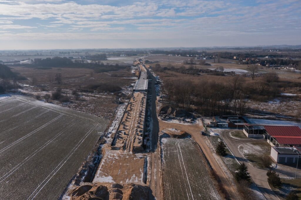 Budowa obwodnicy Mogilna, fot. Mikołaj Kuras dla UMWKP