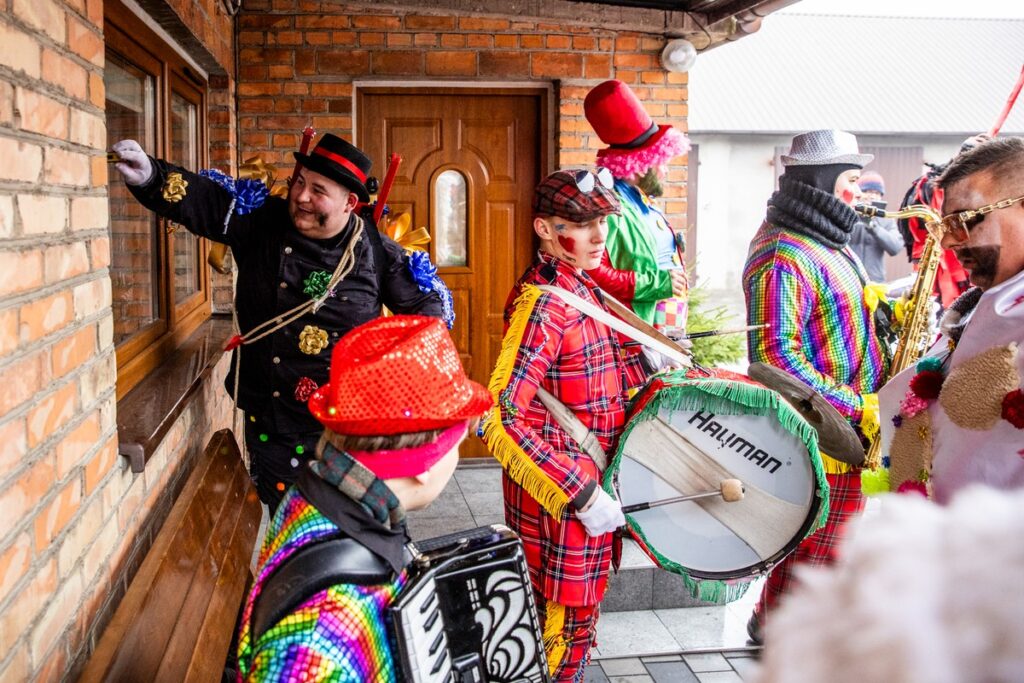 Grupa zapustna z Ossowa w akcji, fot. Andrzej Goiński/UMWKP