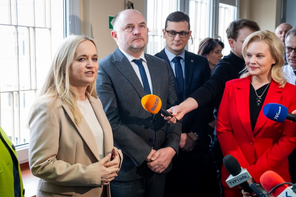 Ceremonia otwarcia zmodernizowanego oddziału intensywnego nadzoru neurologicznego w Szpitalu Biziela, fot. Tomasz Czachorowski/eventphoto dla UMWKP