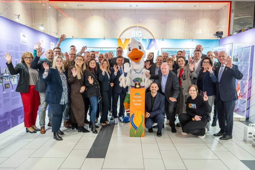 Otwarcie wystawy przygotowanej przez Museum of World Athletics, fot. Szymon Zdziebło/tarantoga.pl dla UMWKP