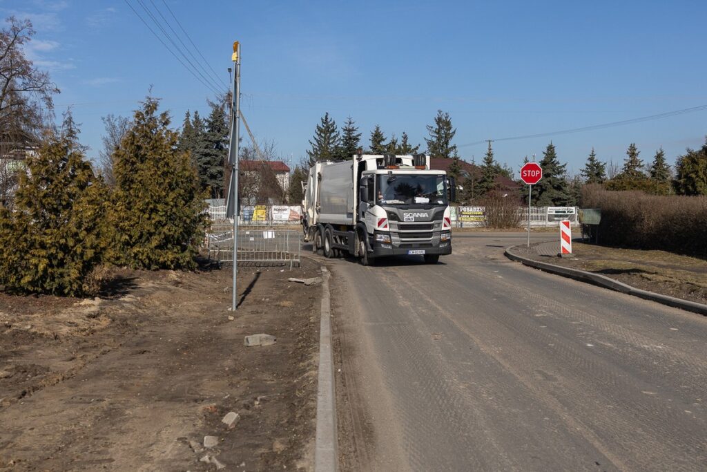 Modernizacja DW 268 Brzezie- Brześć Kujawski, fot. Szymon Zdziebło/tarantoga.pl dla UMWKP