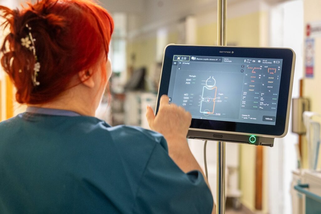 Newly purchased modern equipment for WSS, photo by Szymon Zdziebło / Tarantoga for the UMWKP