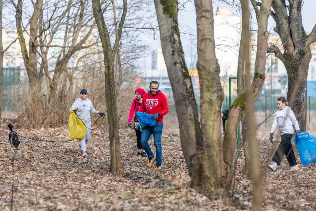 Kujawsko-Pomorski Plogging: Kujawsko-Pomorski Plogging w Toruniu, fot. Andrzej Goiński/UMWKP