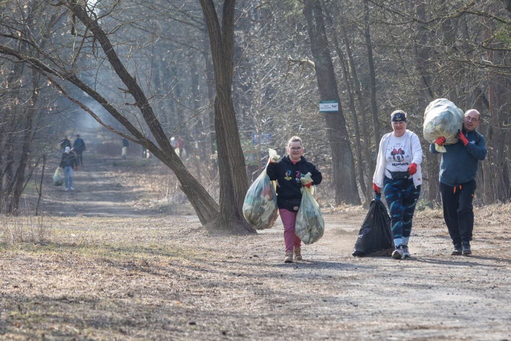 Kujawsko-Pomorski Plogging w Grudziądzu, fot. Mikołaj Kuras dla UMWKP