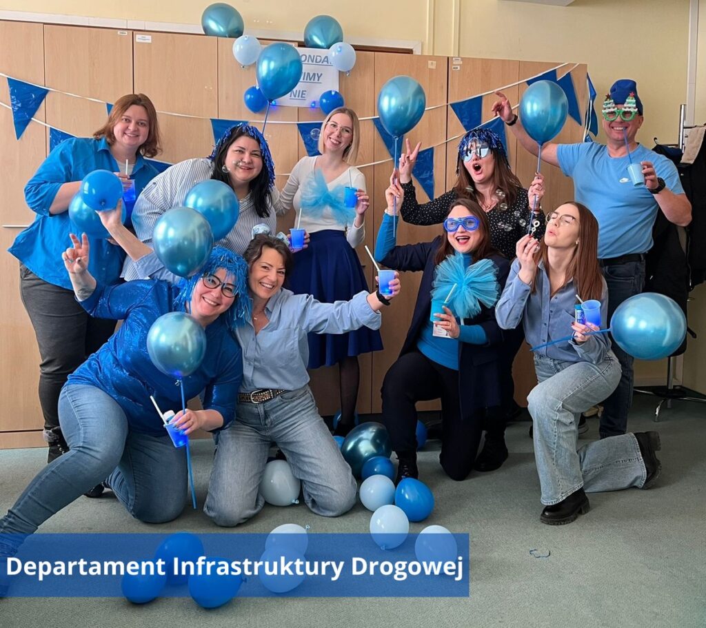 Pracownicy Departamentu Infrastruktury Drogowej, zdjęcie na konkurs „Odczarujmy Blue Monday” 2026