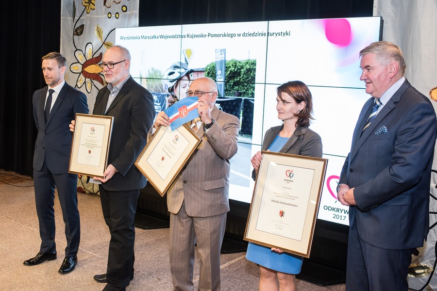 17.10.2017 r., Wojewódzkie Obchody Światowego Dnia Turystyki, fot Tymon Markowski dla UMWKP