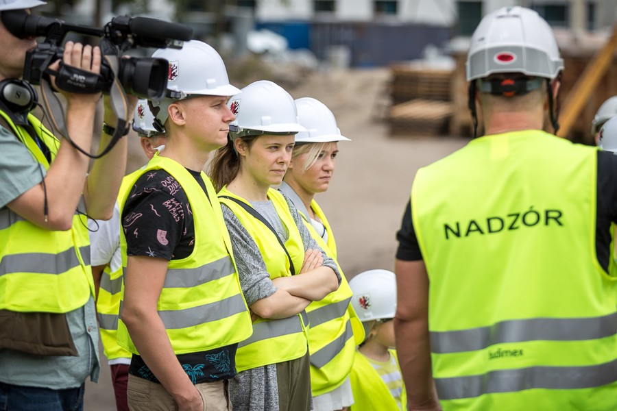 Dzień otwarty na terenie budowy Wojewódzkiego Szpitala Zespolonego w Toruniu, fot. Szymon Zdziebło/tarantoga.pl