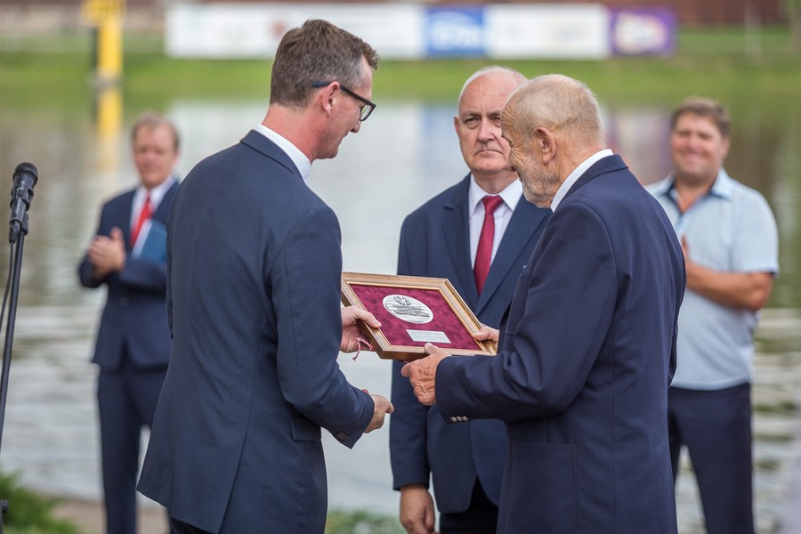 Otwarcie XXIV Olimpiady Młodzieży w Wioślarstwie w Kruszwicy, fot. Szymon Zdziebło/tarantoga.pl