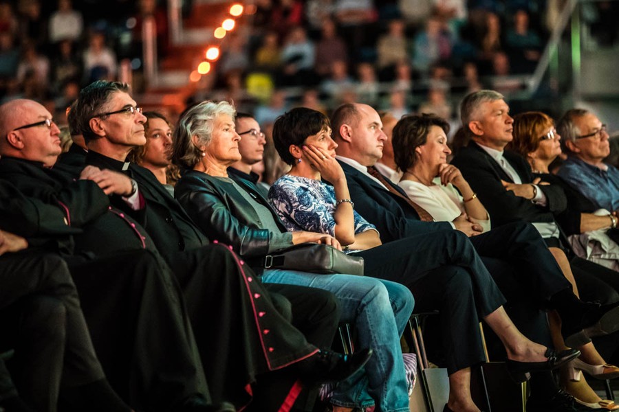 W Arenie Toruń zabrzmiały „Nieszpory Ludźmierskie”, fot. Andrzej Goiński