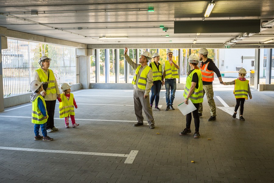 Zwiedzanie szpitala, fot. Szymon Zdziebło/Tarantoga.pl