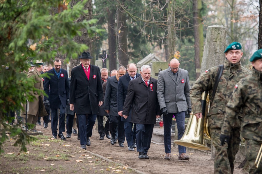 Uroczystość na toruńskim cmentarzu komunalnym, fot. Łukasz Piecyk