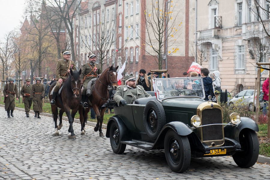 Defilada historyczna z prezentacją oddziałów wojskowych na przestrzeni wieków, fot. Łukasz Piecyk