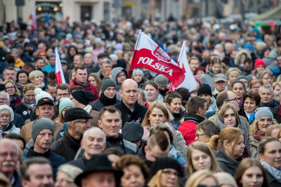 Piknik patriotyczny na toruńskiej Starówce, fot. Łukasz Piecyk