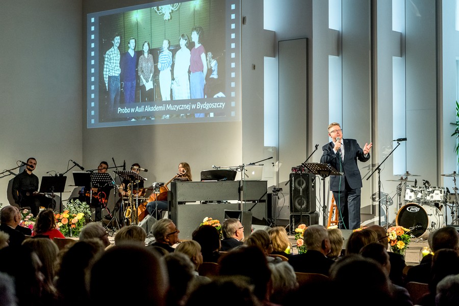 Jubileusz 70-lecia działalności Zboru „Betel” Kościoła Zielonoświątkowego w Bydgoszczy, fot. Filip Kowalkowski