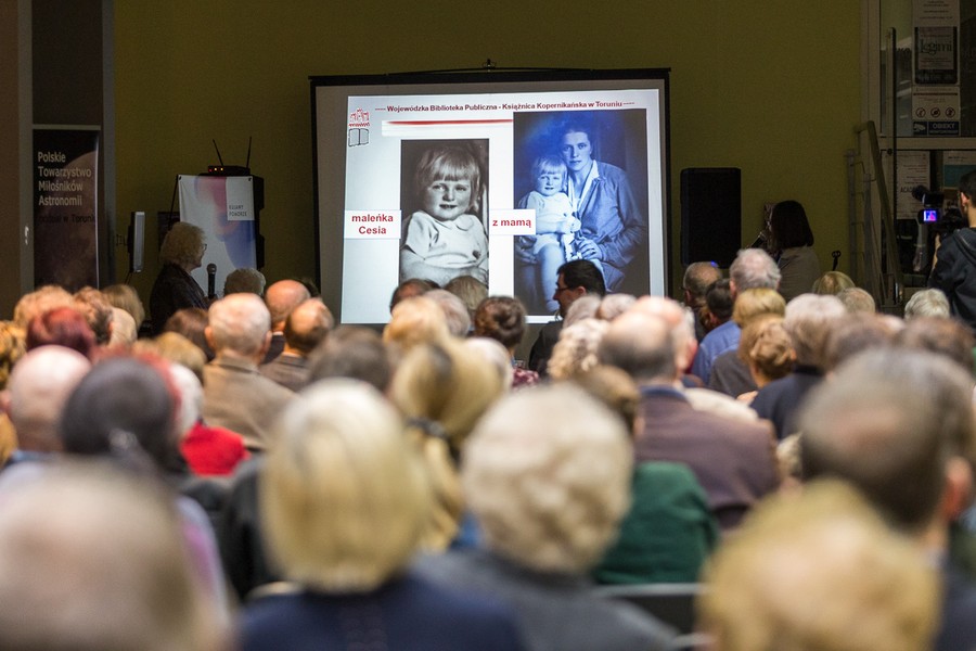 Medal Unitas Durat dla Cecylii Iwaniszewskiej, fot. Szymon Zdziełbo/Tarantoga.pl