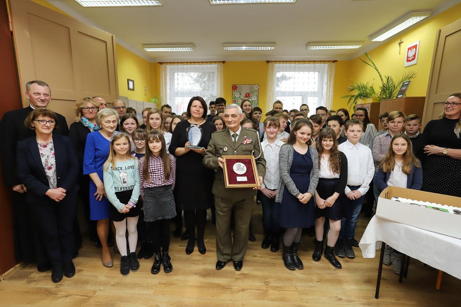 Uroczyste wręczenie medalu Unitas Durat Palatinatus Cuiaviano-Pomeraniensis harcmistrzowi Janowi Gulczyńskiemu, fot. Mikołaj Kuras.