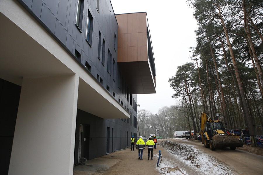 Budowany nowy kompleks Wojewódzkiego Szpitala Zespolonego w Toruniu, fot. Mikołaj Kuras.