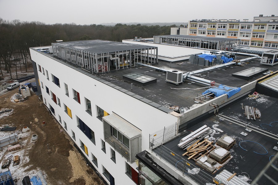 Budowany nowy kompleks Wojewódzkiego Szpitala Zespolonego w Toruniu, fot. Mikołaj Kuras.