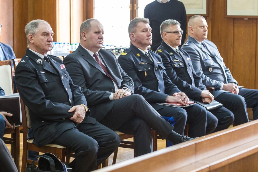 Sesja sejmiku województwa, fot. Szymon Zdziebło/tarntoga.pl dla UMWKP