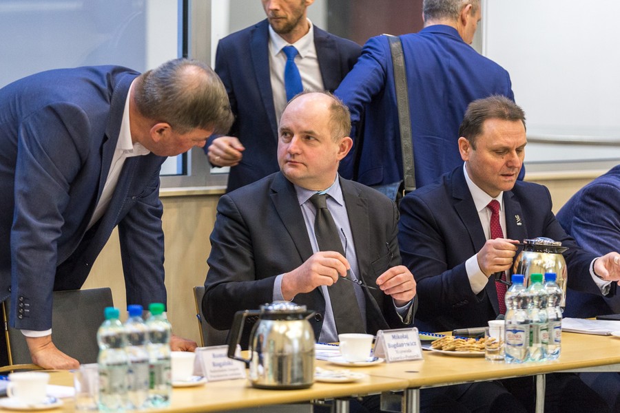 Posiedzenie Wojewódzkiej Rady Dialogu Społecznego, fot. Szymon Zdziebło/tarantoga.pl