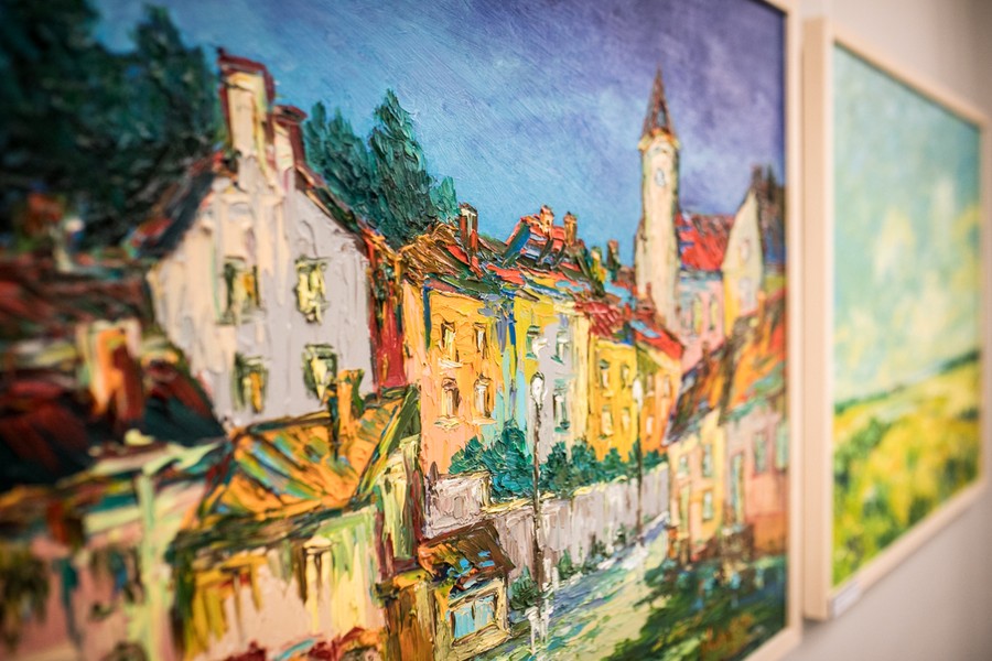 W sobotę (23 lutego) w Dworku na toruńskiej Barbarce odbędzie się koncert poświęcony pamięci Romana Kołakowskiego, zmarłego w styczniu twórcy Festiwalu Stachura. Wydarzeniu towarzyszy wystawa obrazów Jerzego Stachury, bratanka Edwarda Stachury, którą można obejrzeć w Urzędzie Marszałkowskim, fot. Andrzej Goiński