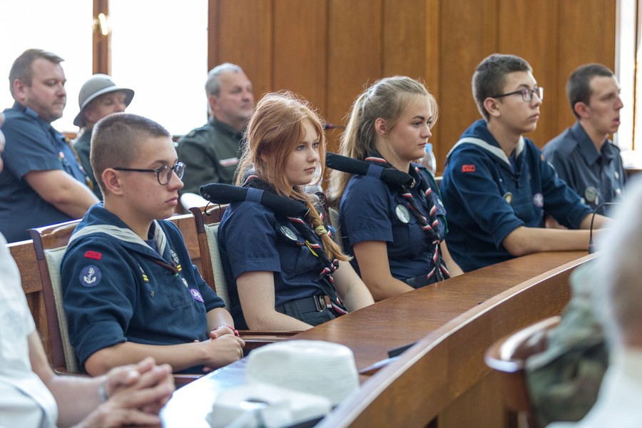 Spotkanie w Urzędzie Marszałkowskim w sprawie podpisania listu intencyjnego o współpracy na rzecz upowszechniania wiedzy na temat historii polskiej floty i postaci admirała Józefa Unruga, fot. Szymon Zdziebło www.tarantoga.pl