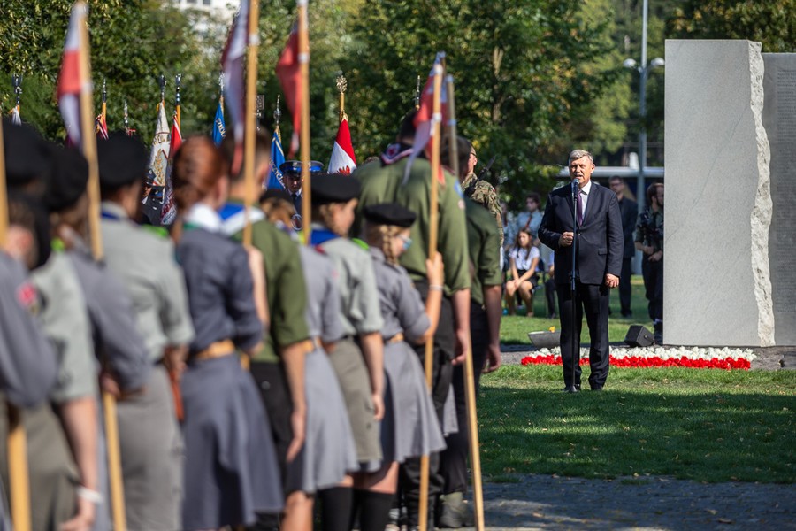 Wojewódzkie obchody 80. rocznicy wybuchu II wojny światowej, fot. Szymon Zdziebło www.tarantoga.pl