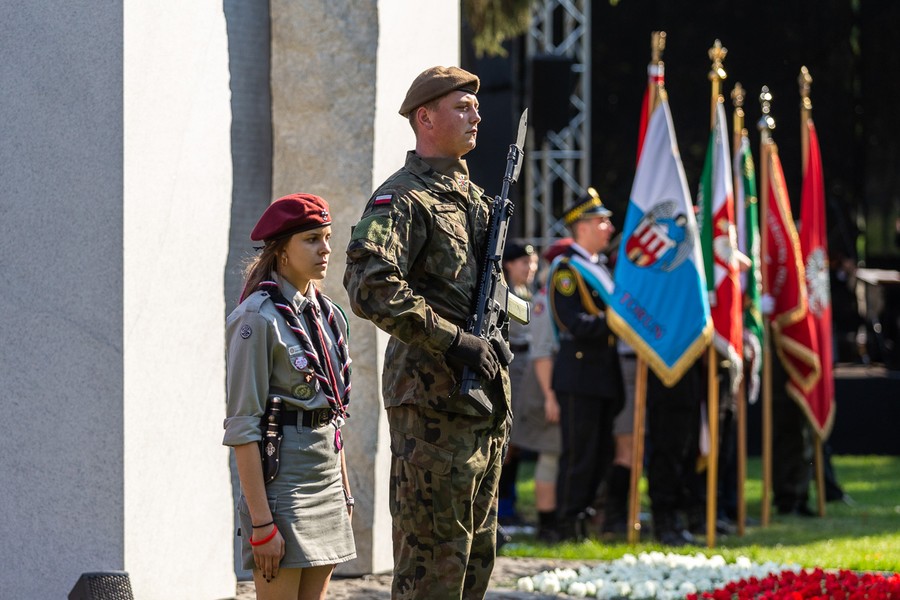 Wojewódzkie obchody 80. rocznicy wybuchu II wojny światowej, fot. Szymon Zdziebło www.tarantoga.pl