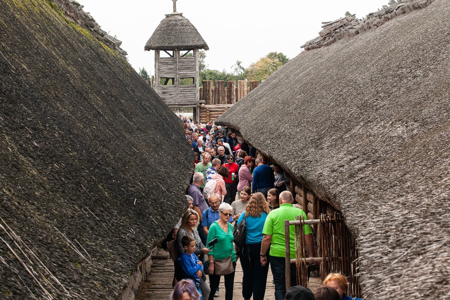 25. Festyn Archeologiczny w Biskupinie, fot. Mikołaj Kuras i Filip Kowalkowski