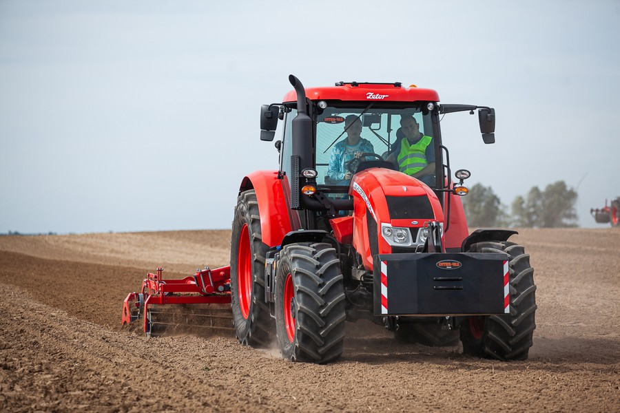 Wojewódzkie Konkurs Orki przy drodze między Podgórzynem i Wenecją, fot. Filip Kowalkowski
