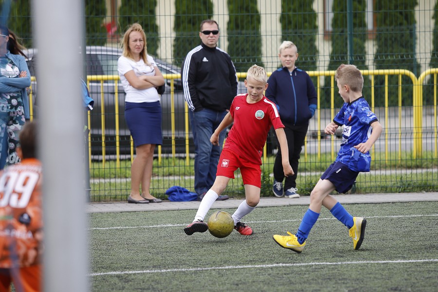 Powiatowy turniej piłki nożnej dla najmłodszych w Unisławiu, fot. Mikołaj Kuras