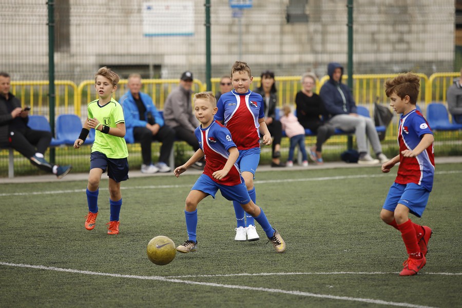 Powiatowy turniej piłki nożnej dla najmłodszych w Unisławiu, fot. Mikołaj Kuras