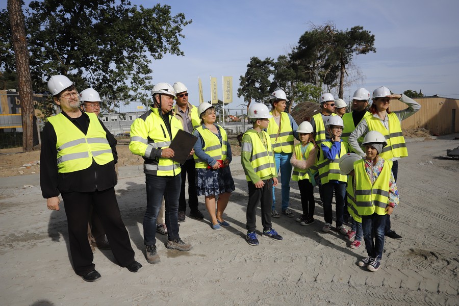 Zwiedzanie placu budowy WSZ w Toruniu, fot. Mikołaj Kuras