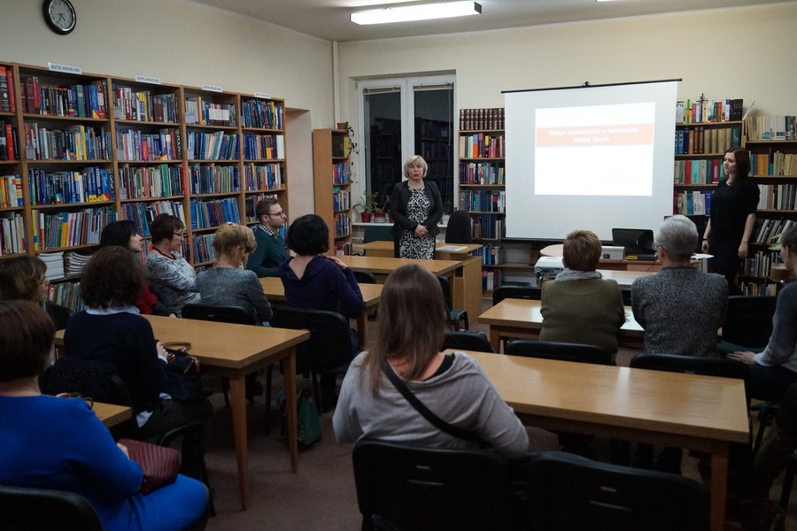 Czytelnia Gł. podczs prezentacji nowych zbiorów