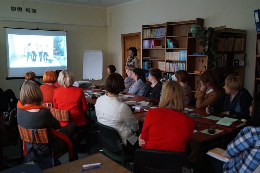 Prezentacja filmiku szkoleniowego, fot. Wojciech Niedźwiedziński