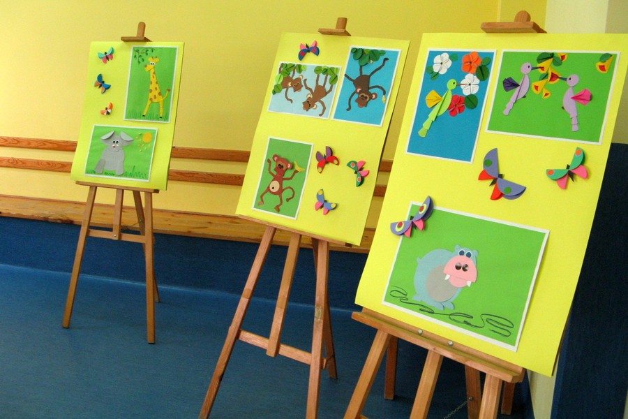 wystawa prac plastycznych uczniów ZS Nr 33 zaprezentowana w trakcie bydgoskiego konkursu i przeglądu origami