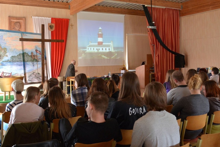 Opowieść o Afryce była bogato ilustrowana slajdami