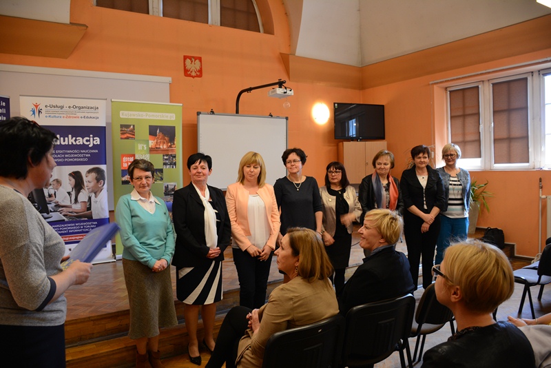 Dyrektorki nagrodzonych i wyróżnionych przedszkoli