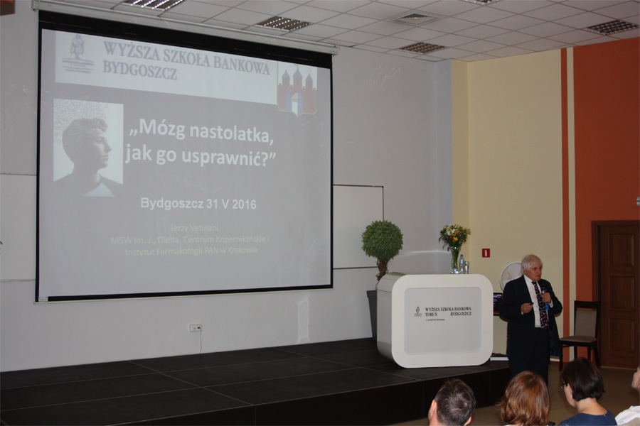 prof. Jerzy Vetulani