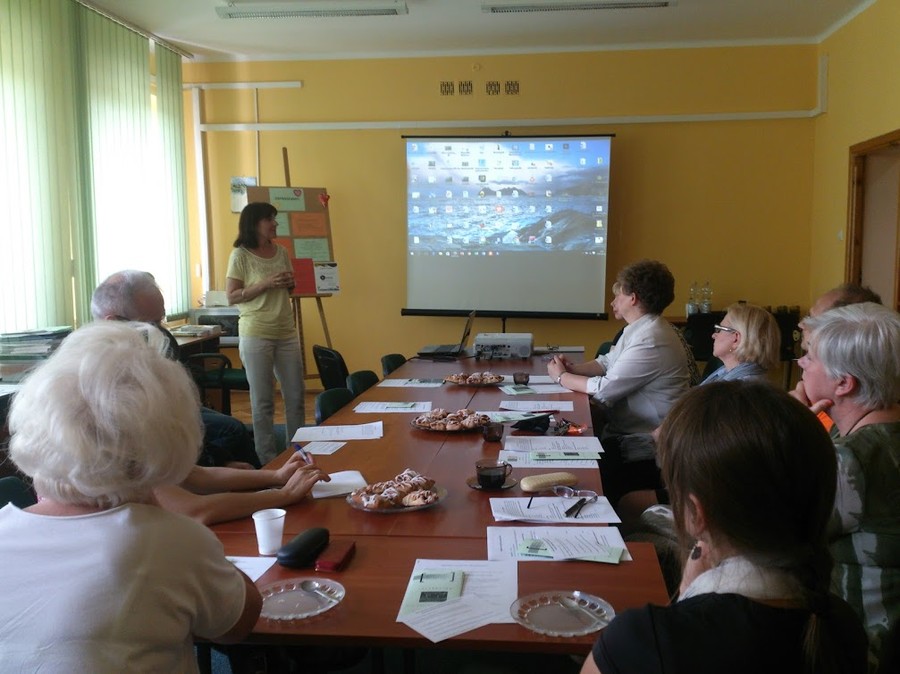 O Nocy Bibliotek - formie promocji bibliotek i czytelnictwa