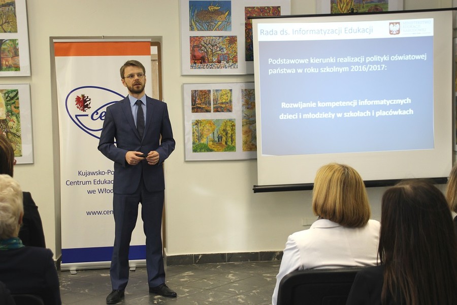 Rafał Lew Starowicz – Zastępca Dyrektora Departamentu Podręczników, Programów i Innowacji MEN