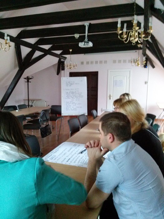 Uczestnicy szkolenia „Rola i zadania członków zespołu interdyscyplinarnego w zakresie przeciwdziałania przemocy w rodzinie”, 9-11.12.2015 r., fot. Biuro Wsparcia Rodziny i Przeciwdziałania Przemocy